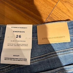 CITIZENS OF HUMANITY
Emerson Cropped Low-Rise Boyfriend Jeans BRAND NEW W TAGS